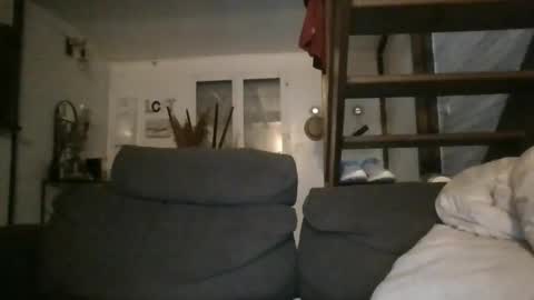 Python online show from 04/12/26, 12:48