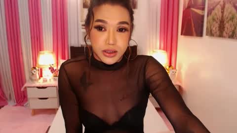 Queen Agatha online show from 12/22/24, 01:11