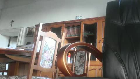 Snapshot of pytongru70 chatting on 01/11/25, 03:42 pytongru70 online show from 01/11/25, 03:42