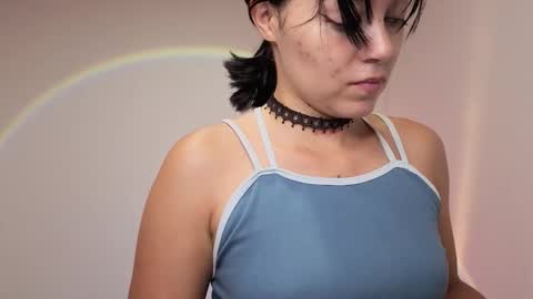 Snapshot of qadeshoficial chatting on 03/01/26, 08:11 Qadesh online show from 03/01/26, 08:11