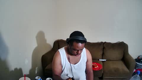 Snapshot of qbeastq2good chatting on 01/08/25, 03:08 firehot online show from 01/08/25, 03:08