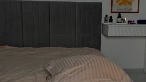 Snapshot of qsstess chatting on 01/09/25, 11:14 Ana online show from 01/09/25, 11:14