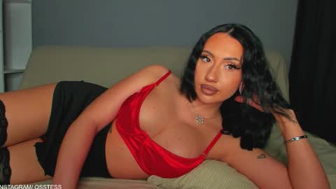 Snapshot of qsstess chatting on 10/15/25, 11:49 Ana online show from 10/15/25, 11:49