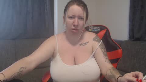 Hellene online show from 04/08/26, 04:01