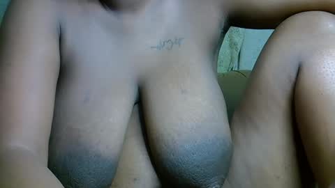 queeen online show from 02/03/26, 07:46