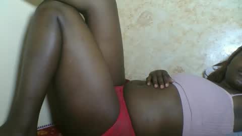 queen315810 online show from 02/28/26, 08:04