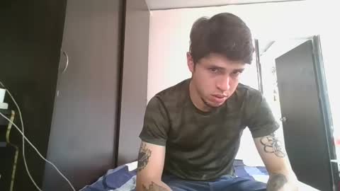 Snapshot of queen42099 chatting on 01/13/25, 06:49 leiton online show from 01/13/25, 06:49