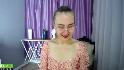 Snapshot of queen_a_n_i chatting on 12/03/24, 09:55 A N I  Ill be here on December 1st online show from 12/03/24, 09:55