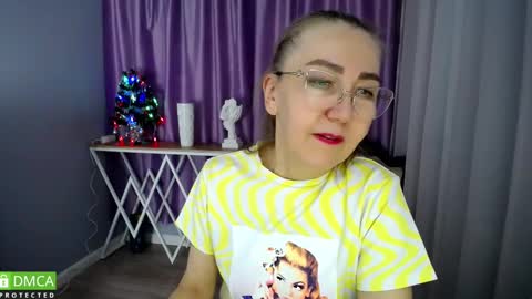 Snapshot of queen_a_n_i chatting on 12/05/24, 12:11 A N I  Ill be here on December 1st online show from 12/05/24, 12:11