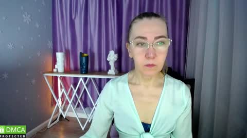 Snapshot of queen_a_n_i chatting on 01/29/25, 07:46 A N I  Ill be here on December 1st online show from 01/29/25, 07:46