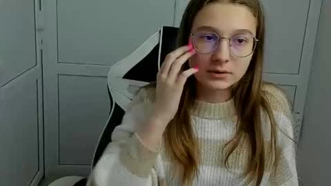 Amelie online show from 04/01/26, 07:31