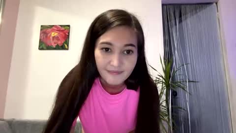 Snapshot of queen_chatur chatting on 01/13/25, 03:36 Viktoria online show from 01/13/25, 03:36