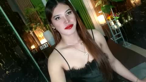 Kendal  online here from 6am-3pm philippine time online show from 12/16/25, 11:10