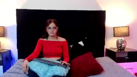 Snapshot of queen_misy chatting on 06/26/26, 09:30 queen_misy online show from 06/26/26, 09:30