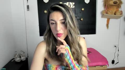 queen_natttyy online show from 12/10/24, 02:59
