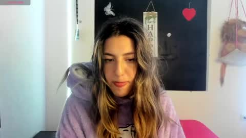 queen_natttyy online show from 01/14/25, 06:24