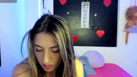 queen_natttyy online show from 01/22/25, 07:03