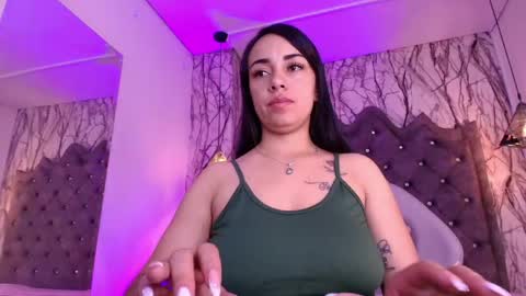 QueenNyx online show from 05/29/26, 06:39