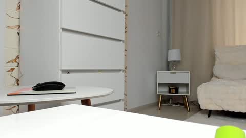 queen_of_deepthroat online show from 01/21/25, 12:18