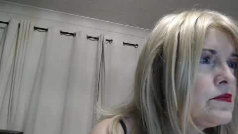 Topaz blue dreamo989n999 online show from 07/03/26, 01:34