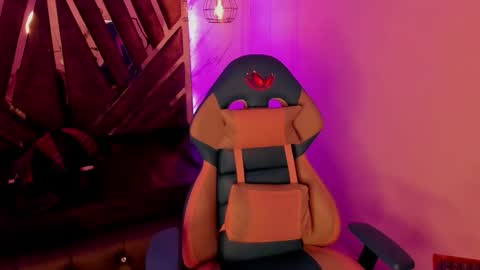   online show from 09/19/25, 11:22