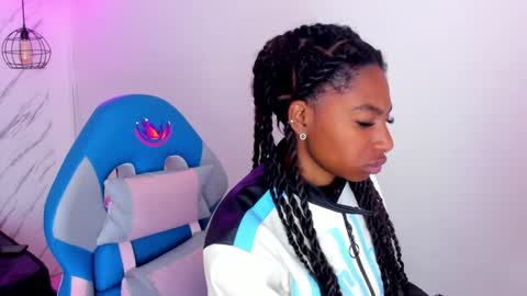   online show from 11/03/25, 11:33