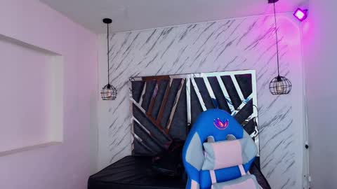   online show from 11/20/25, 11:43