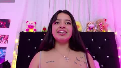 Snapshot of queen_salomme chatting on 11/12/25, 09:36 queen_salomme online show from 11/12/25, 09:36