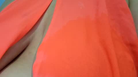 queenbea1369 online show from 12/17/24, 03:17