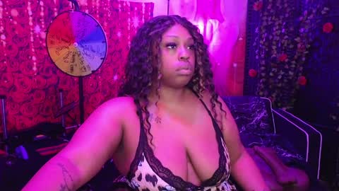 Queen Cherise Roze online show from 04/02/26, 05:32