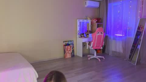 Snapshot of queenelia chatting on 11/13/25, 12:26 Nelly INSTA queenelia online show from 11/13/25, 12:26