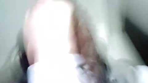 Snapshot of queenjenn__ chatting on 10/16/25, 10:00 QUEENJEENN online show from 10/16/25, 10:00