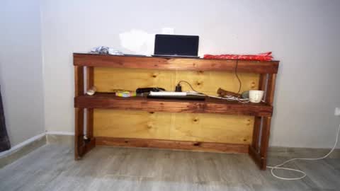 Snapshot of queenkiah chatting on 10/13/25, 02:11 Nina online show from 10/13/25, 02:11