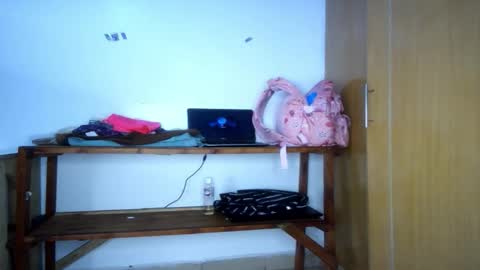 Snapshot of queenkiah chatting on 02/08/26, 09:45 Nina online show from 02/08/26, 09:45