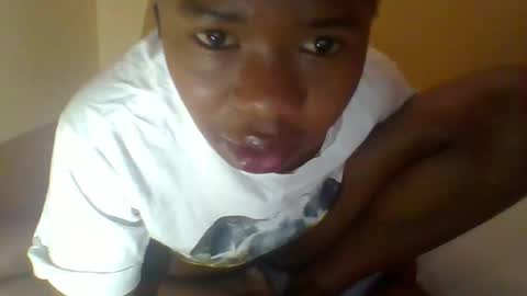 queenleona61 online show from 11/24/25, 05:29