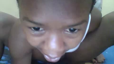 queenleona61 online show from 03/19/26, 05:44