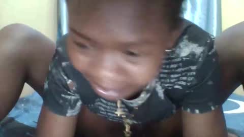 queenleona61 online show from 04/04/26, 06:55