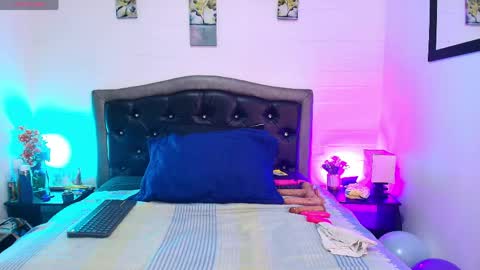 VickyBoobss online show from 04/13/26, 07:08