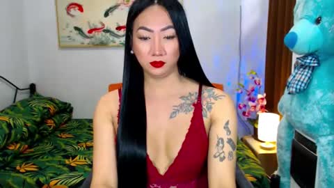 Snapshot of queenmistressts chatting on 01/30/25, 06:13 QUEEN online show from 01/30/25, 06:13