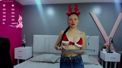 EMILY  online show from 12/13/24, 02:16