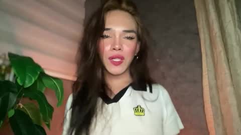 QUEEN online show from 10/01/25, 05:30