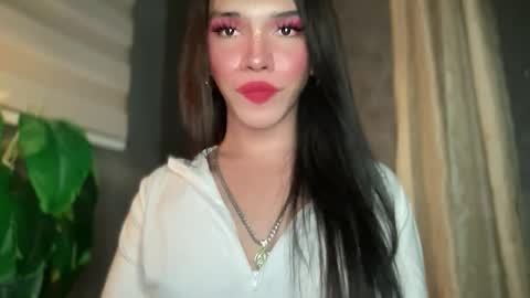 QUEEN online show from 04/09/26, 01:16