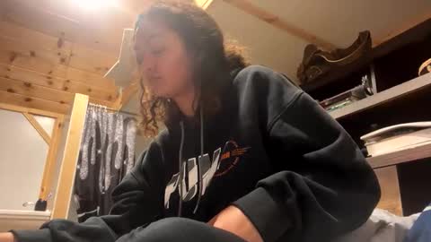 queennefertiti666 online show from 02/25/26, 04:00