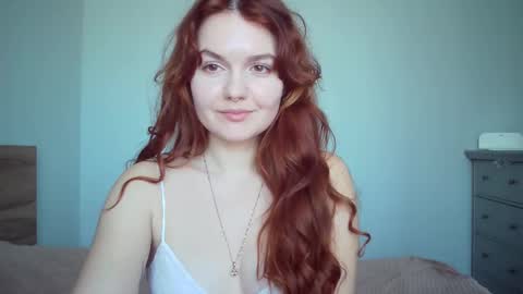 Snapshot of queenofmodels chatting on 03/09/25, 09:35 QueenOfModels online show from 03/09/25, 09:35