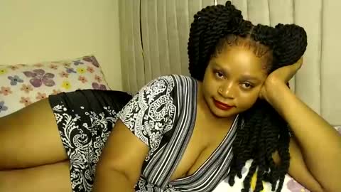 Snapshot of queenofsouls chatting on 12/31/24, 05:18 . online show from 12/31/24, 05:18