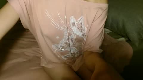 queenoftenderness online show from 09/25/25, 08:12