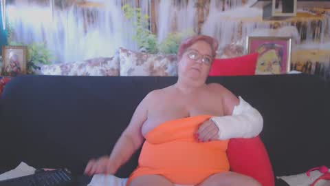 QueenPammy online show from 03/10/25, 06:05
