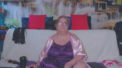 QueenPammy online show from 03/28/26, 07:52