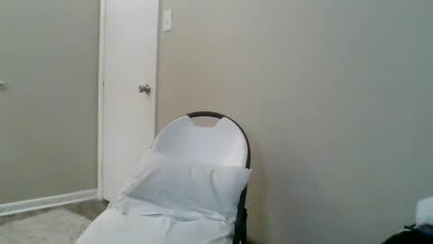 Snapshot of queensecrets chatting on 12/31/24, 09:50 queensecrets online show from 12/31/24, 09:50