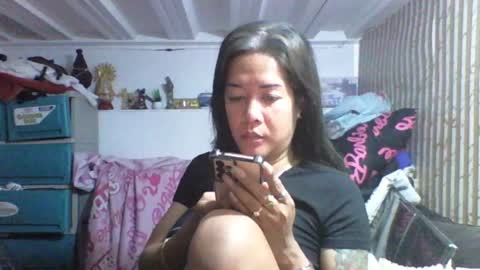 Snapshot of queenstefhanie chatting on 02/05/26, 12:10 stephanie online show from 02/05/26, 12:10